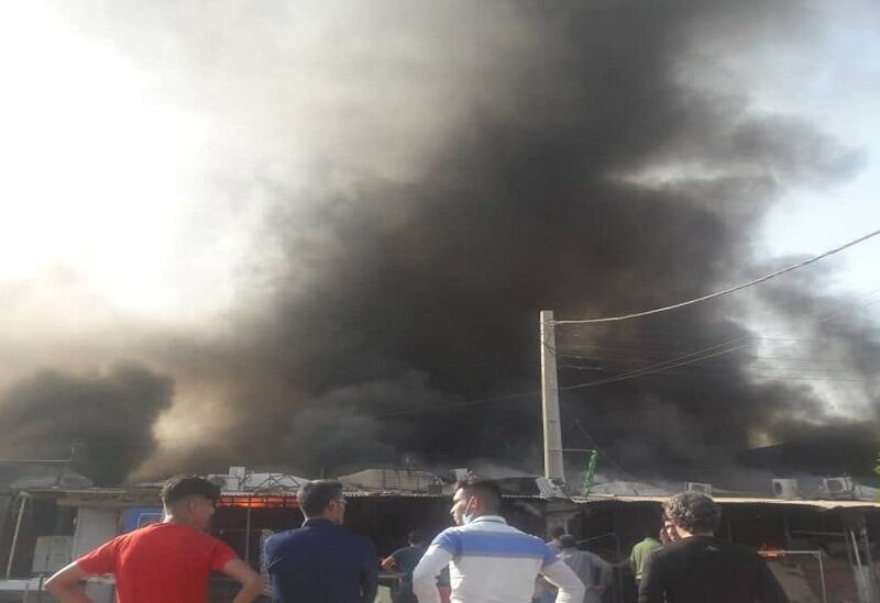 حريق يلتهم سوقاً بالكامل في إيران