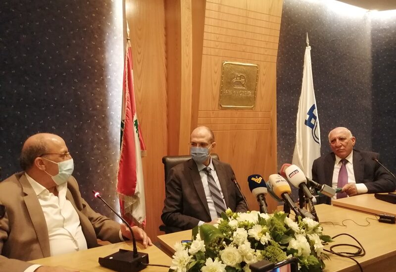 وزير الصحة افتتح قسم الكورونا في مستشفى رياق