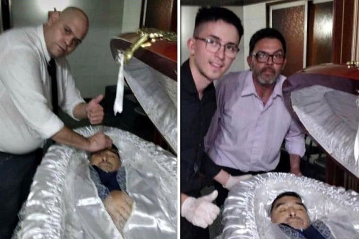 سيلفي مع جثمان مارادونا