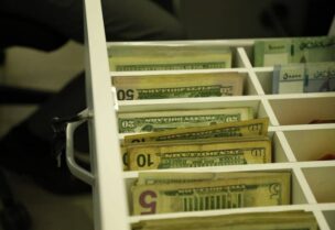 الليرة تواجه مصير مجهول مع ارتفاع سعر صرف الدولار في السوق السوداء
