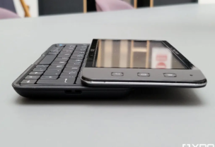 هاتف Sony Ericsson VAIO