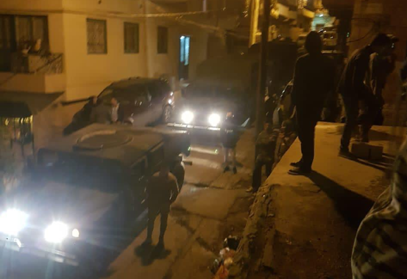 الجيش يداهم المنازل والشقق التي يقطنها السوريون في بشري