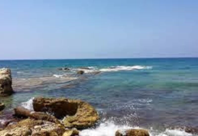 شاطئ عمشيت