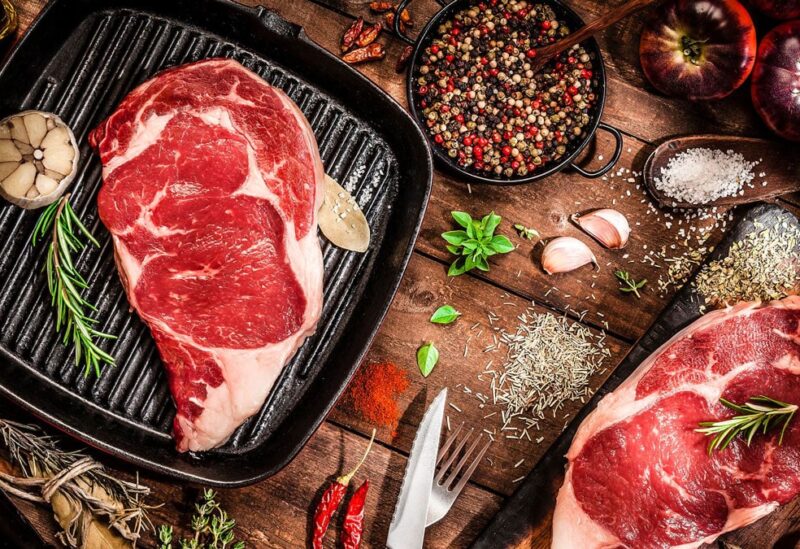 أطعمة تسبب الالتهابات