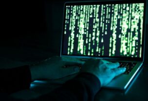 إيران تدعم هجمات إلكترونية لسرقة أسرار كورونا