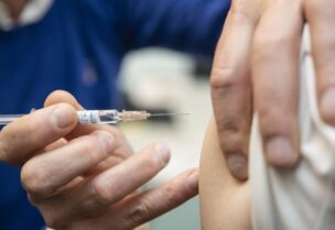 التطعيم ضد كورونا سيكون له دور كبير في الوقاية من العدوى
