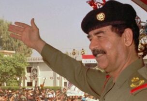 الرئيس العراقي السابق صدام حسين