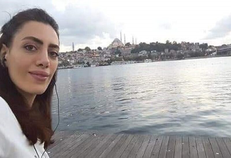 الناشطة الإيرانية نسيبة شمسايي