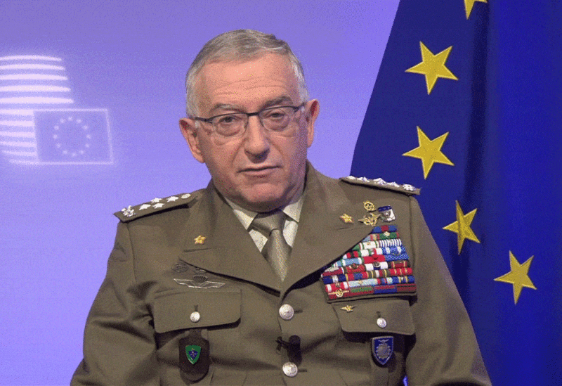 رئيس اللجنة العسكرية للاتحاد الأوروبي الجنرال كلاوديو جرازيانو