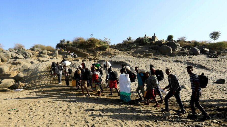 لاجئين من منطقة تيغراي الأثيوبية - أرشيفية