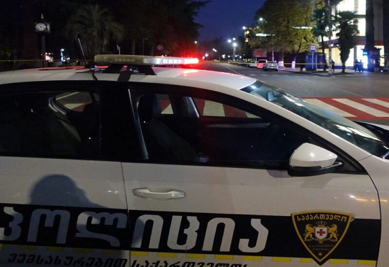 مسلح يحتجز 9 رهائن في عاصمة جورجيا