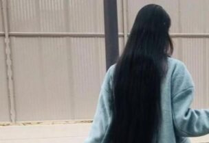 يابانية لم تقص شعرها منذ 15 عام