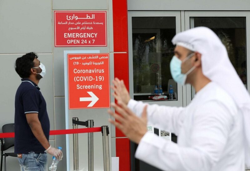 الإمارات تعلن توفر لقاح "كوفيد-19" للمواطنين والمقيمين في جميع المراكز الصحية