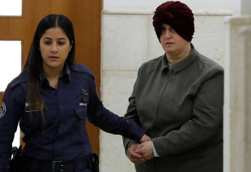 إسرائيل تسلم "المعلمة المتحرشة"