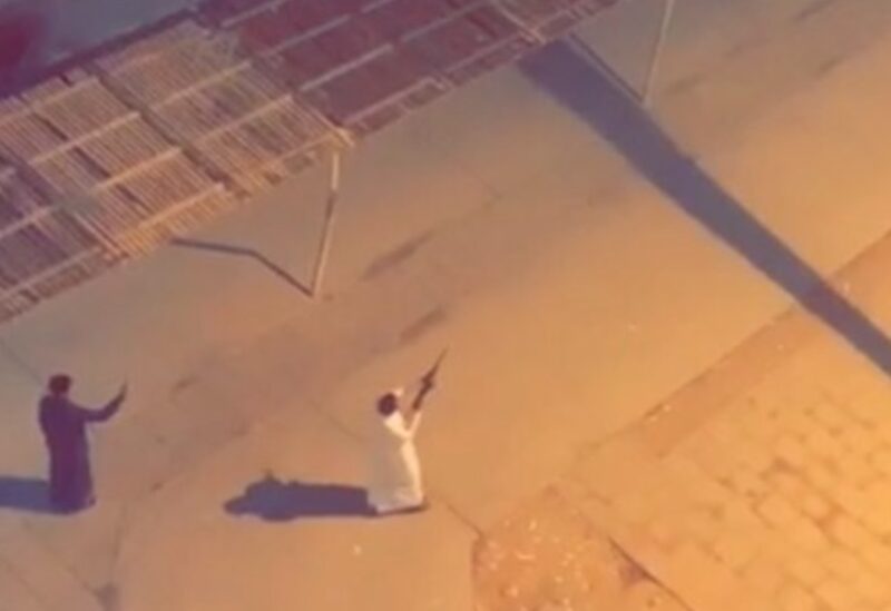 اعتقال شخصين بعد فيديو إطلاق النار في مكة المكرمة