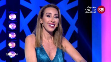 الفنانة ورد الخال