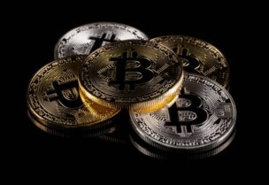 عملة بيتكوين
