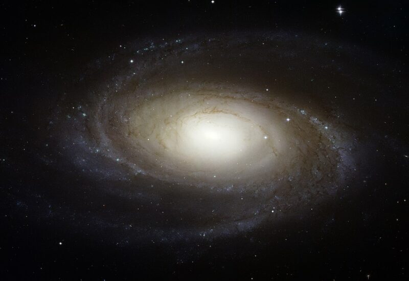 علماء أمريكيون يسجلون الانحناء المتموج للمجرة