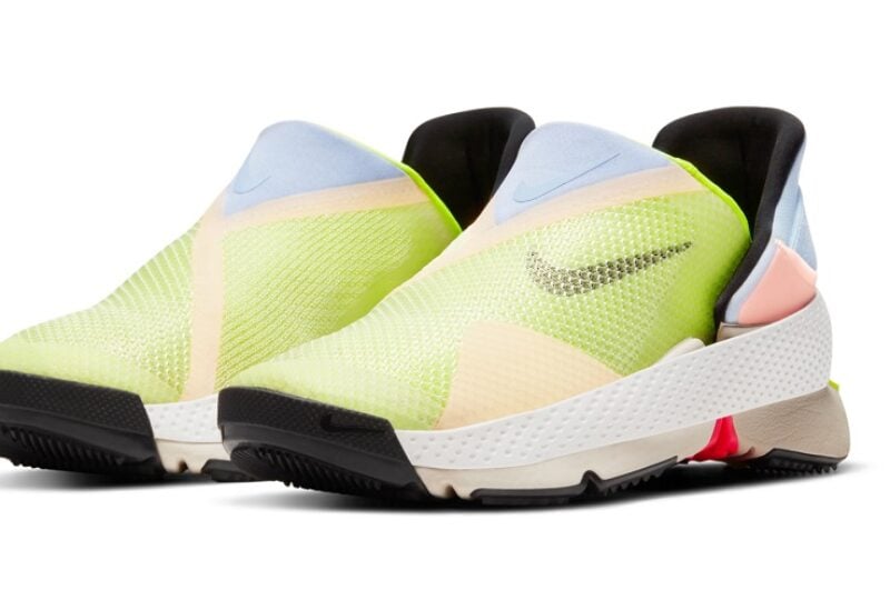 Nike تكشف عن أول حذاء رياضي بدون رباط ولا يحتاج إلى استخدام اليدين