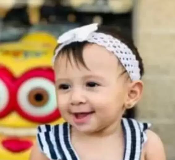 الطفلة لانا عباس مراد