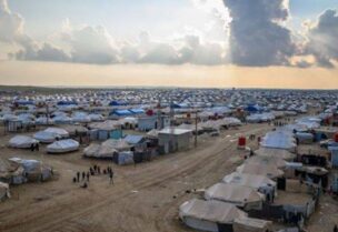 مخيم الهول للاجئين