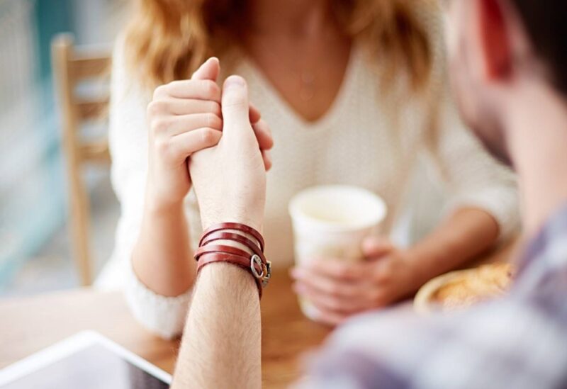 هل تعلم أن شريكك قد يؤثر سواء بشكل سلبي أو إيجابي على إصابتك بالخرف؟