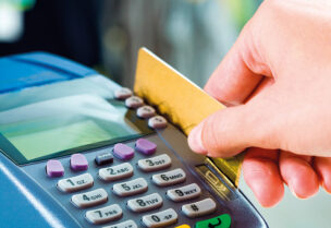البطاقة الإئتمانية