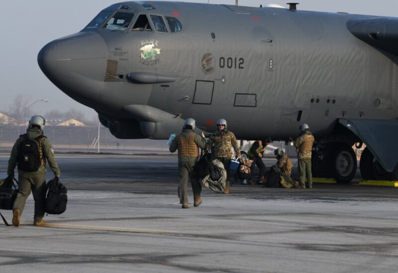 قاذفة B-52