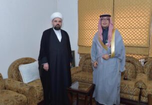 السفير السعودي والمفتي أحمد قبلان