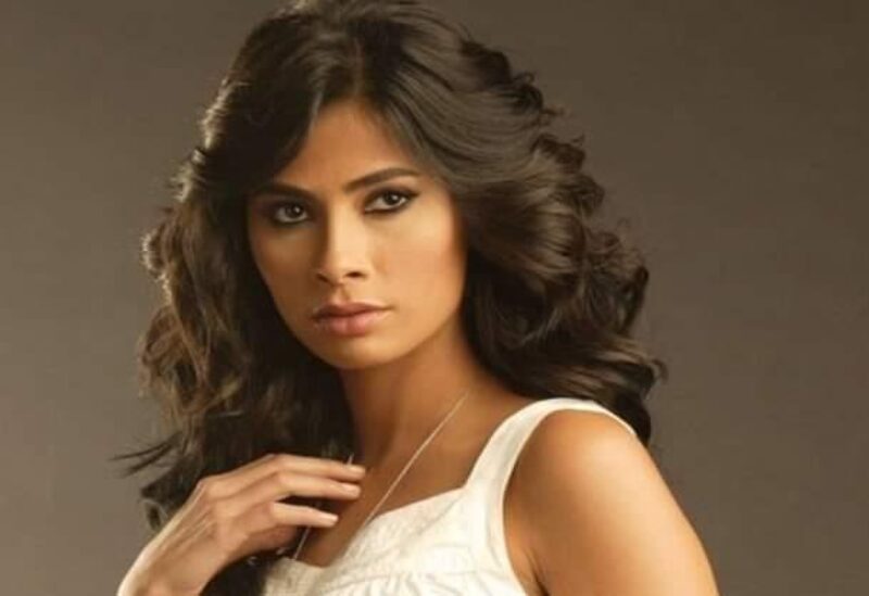 الفنانة روبي