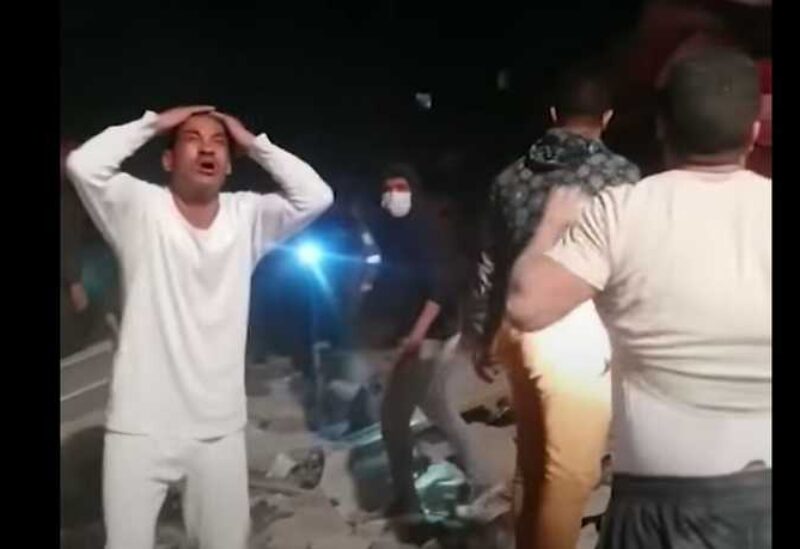 انهيار مبنى من 10 طوابق في القاهرة
