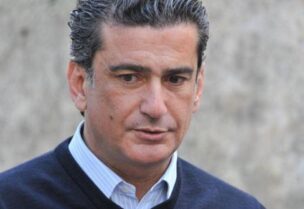 النائب السابق مصباح الاحدب
