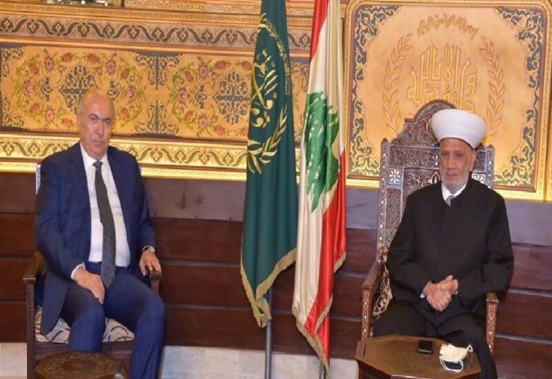 المفتي دريان وفؤاد مخزومي