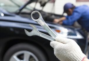 ورشة لتصليح السيارات