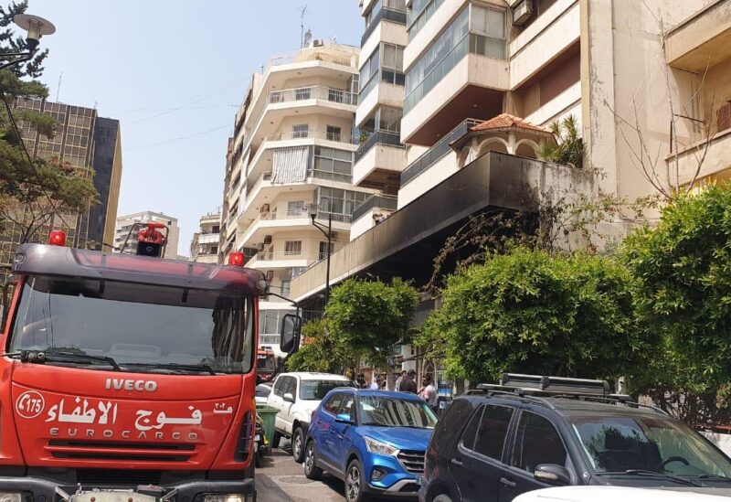 سيارة تابعة لفوج إطفاء بيروت