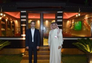 السفير السعودي والنائب المستقيل ميشال معوض