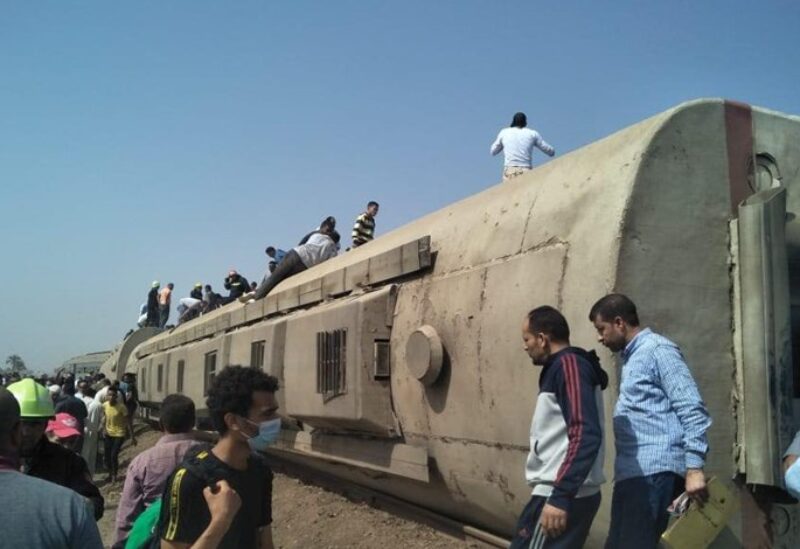 انقلاب قطار في القليوبية