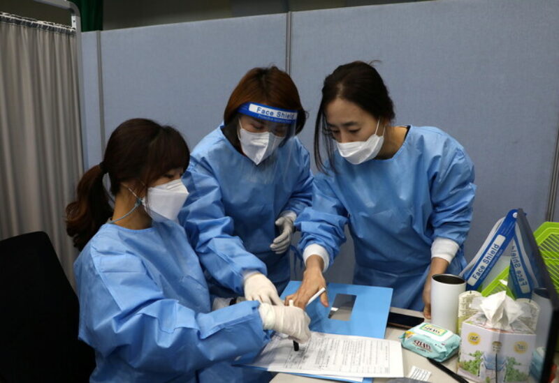 كوريا الجنوبية تسجل إصابات جديدة بكورونا