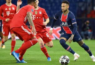 لاعب باريس سان جيرمان نيمار