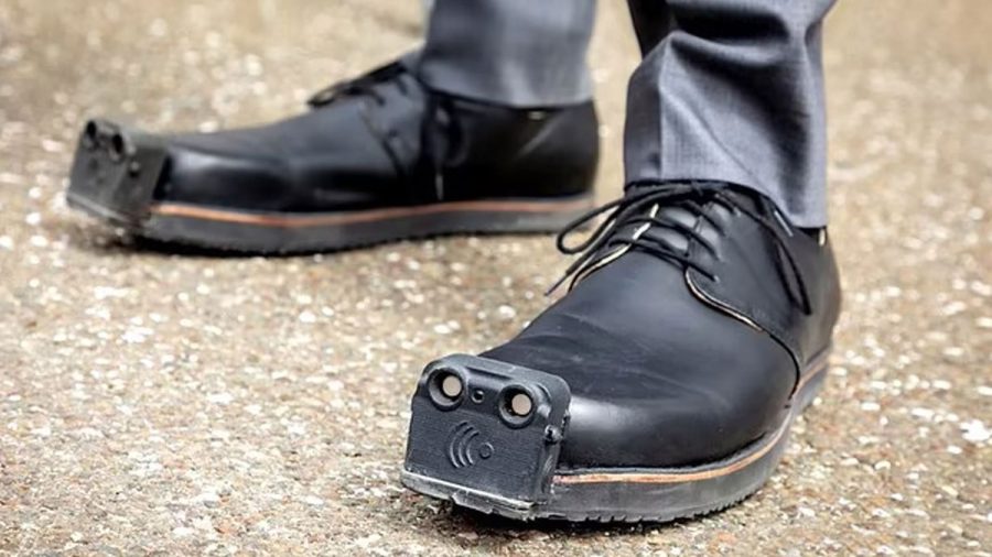 Smart shoe for the blind as an alternative to the stick Archyde