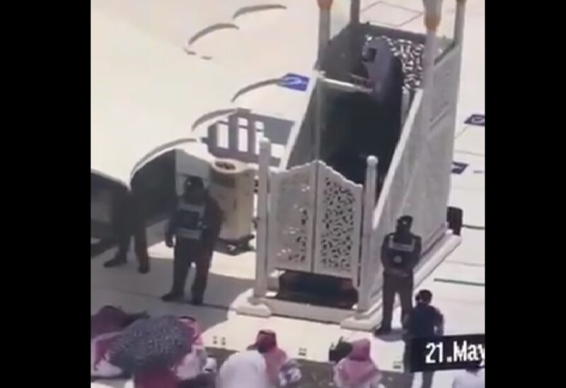منبر الجمعة في الحرم المكي