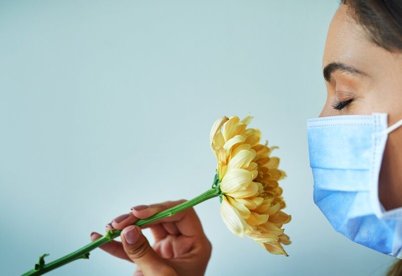 فقدان حاسة الشم من أعراض الإصابة بكورونا