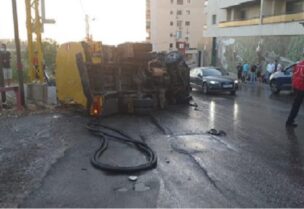 انقلاب صهريج على طريق عام المنصورية