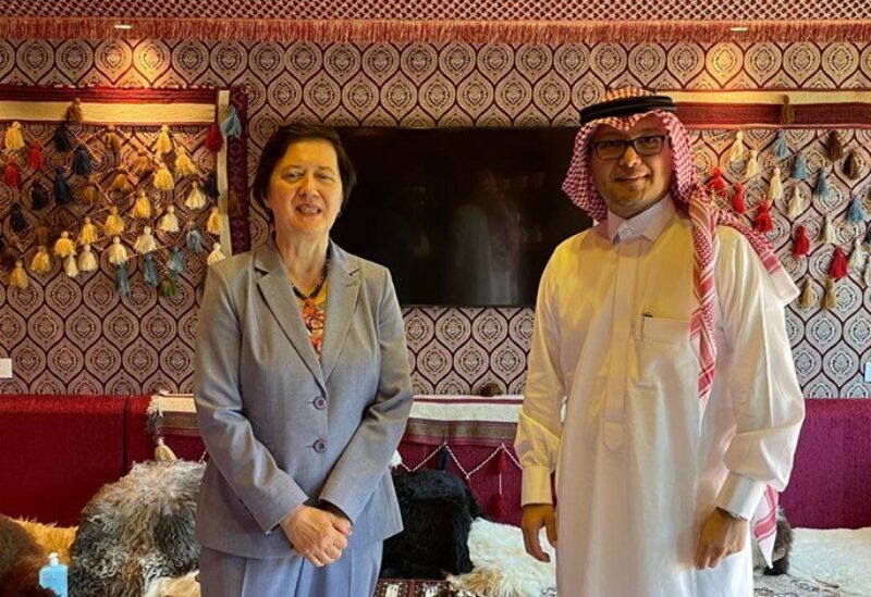 السفير بخاري مع يوانا فرونتسكا