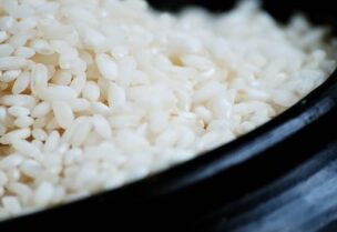تطوير لقاح شبيه بالأرز ضد الكوليرا