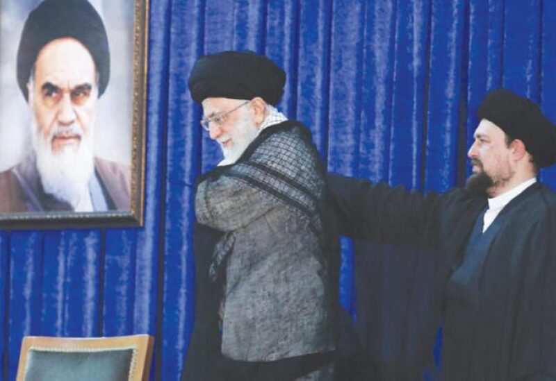 حسن الخميني مع المرشد علي خامنئي