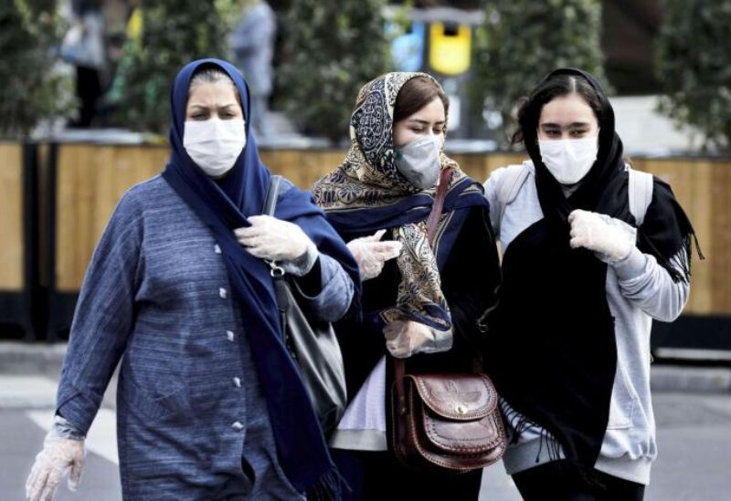 إيران تسجل أرقاما قياسية بكورونا