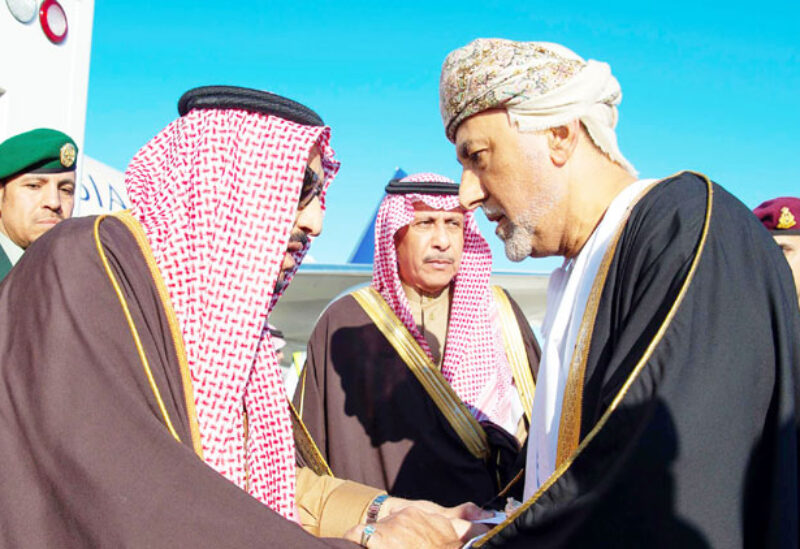 سلطان عمان والعاهل السعودي