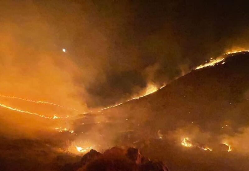 حريق هائل في جبال مجدل عنجر