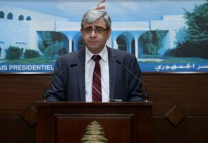 الوزير طارق المجذوب